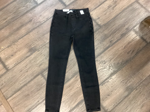 Hi-Rise Black Skinny Jean