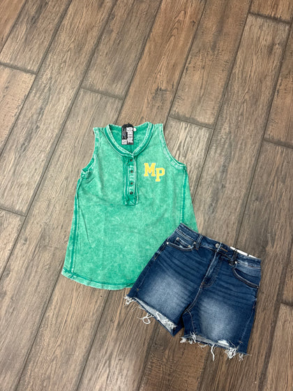 MP WASHED HALF-BUTTON RAW EDGE SLEEVELESS HENLEY TOP